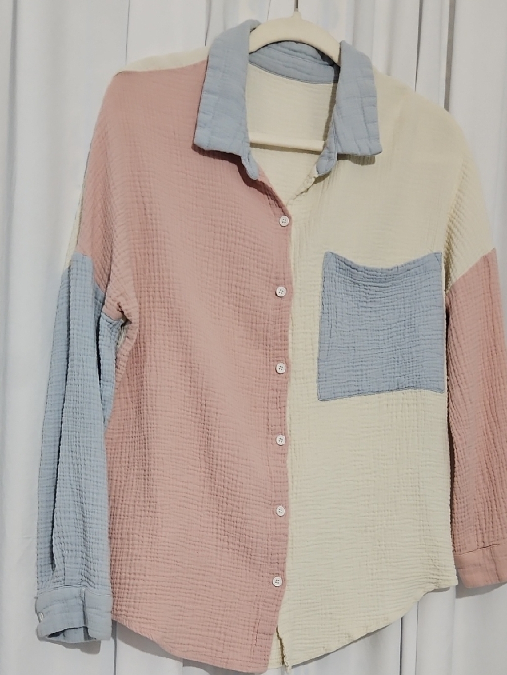 3 for $13.00! Colorblock Gauze Button-Up Shirt in Blush, Cream & Light Blue - L
